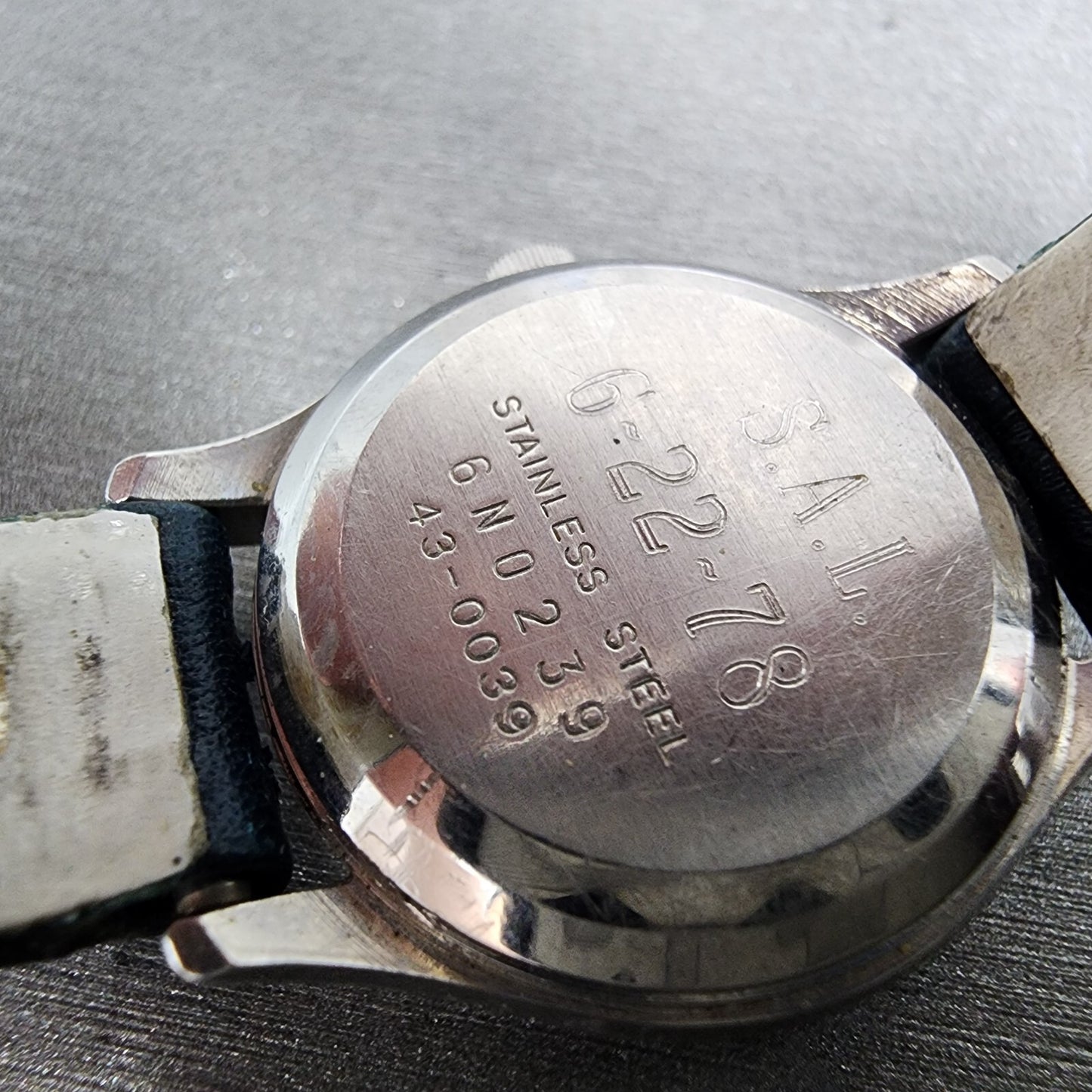 VTG Seiko Watch Women 24mm Blue Dial Silver Tone Round 43-0039 PARTS