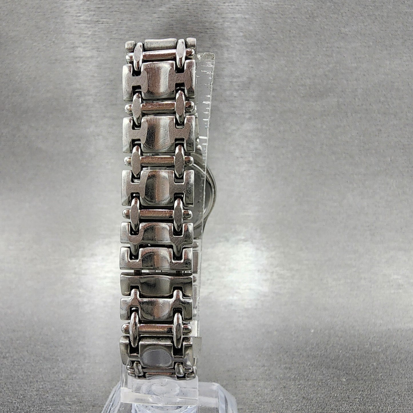 Movado Museum Watch Women 24mm Black Dial Steel Diamond Bezel New Battery