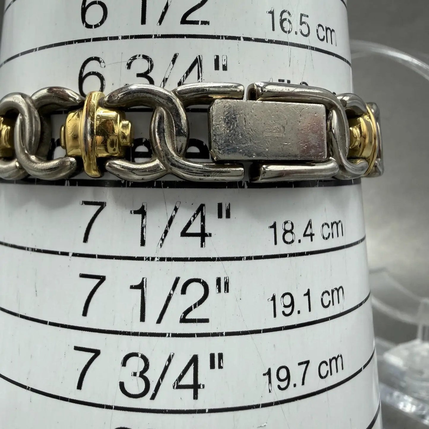 Bulova Tank Watch Women 15mm White Dial Two Tone Rectangle 98t10 New Battery10