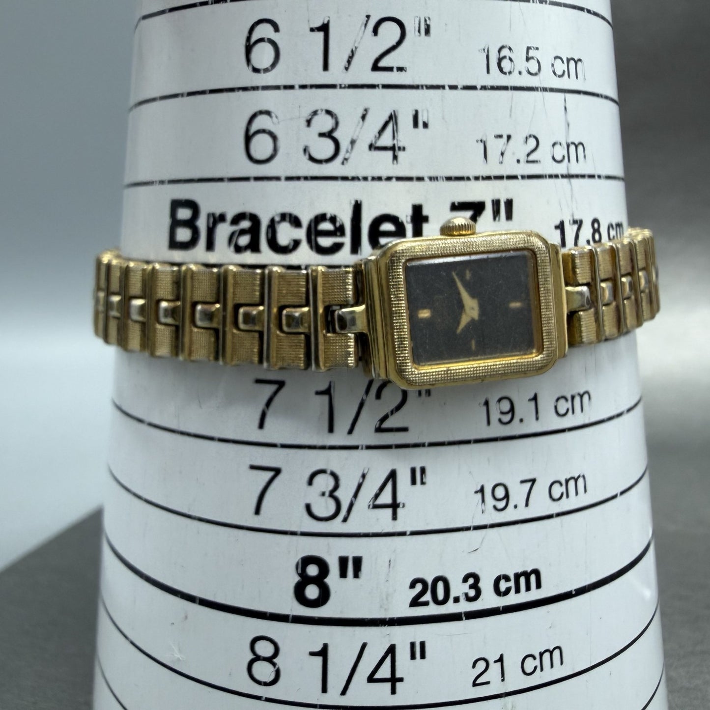 Seiko Tank Watch Women 13mm Black Dial Gold Tone Rectangle 1e20-5689 New Battery10
