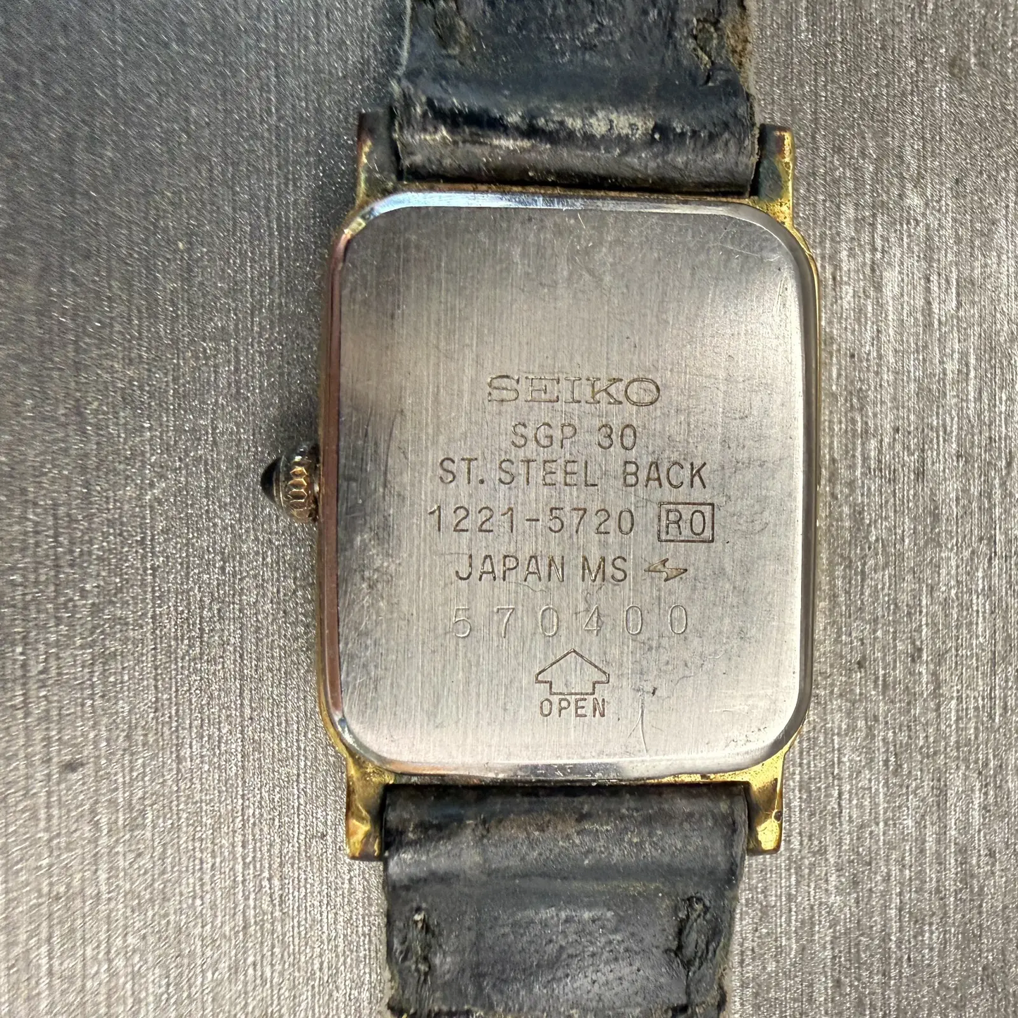48533260