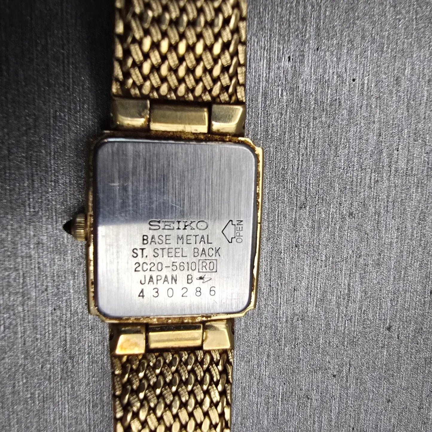 Seiko Watch Womem 19mm Gold Dial Gold Tone Rectangle 2C20-5610 New Battery VTG10