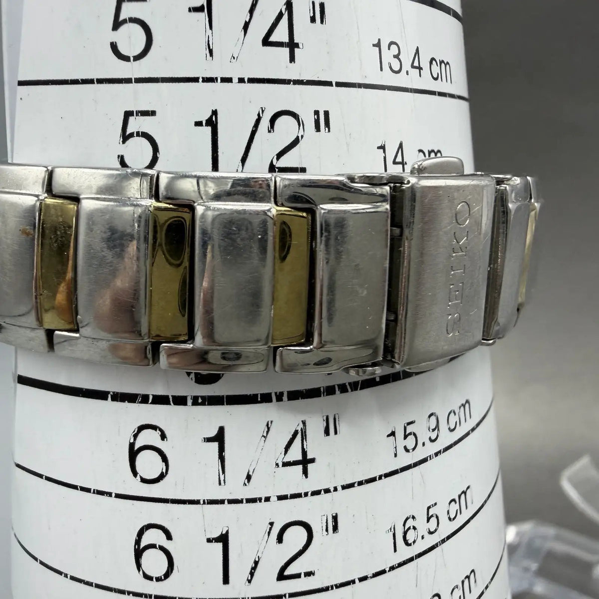 Seiko Watch Women 27mm White Dial Two Tone Round 7N00-0AD0 New Battery10