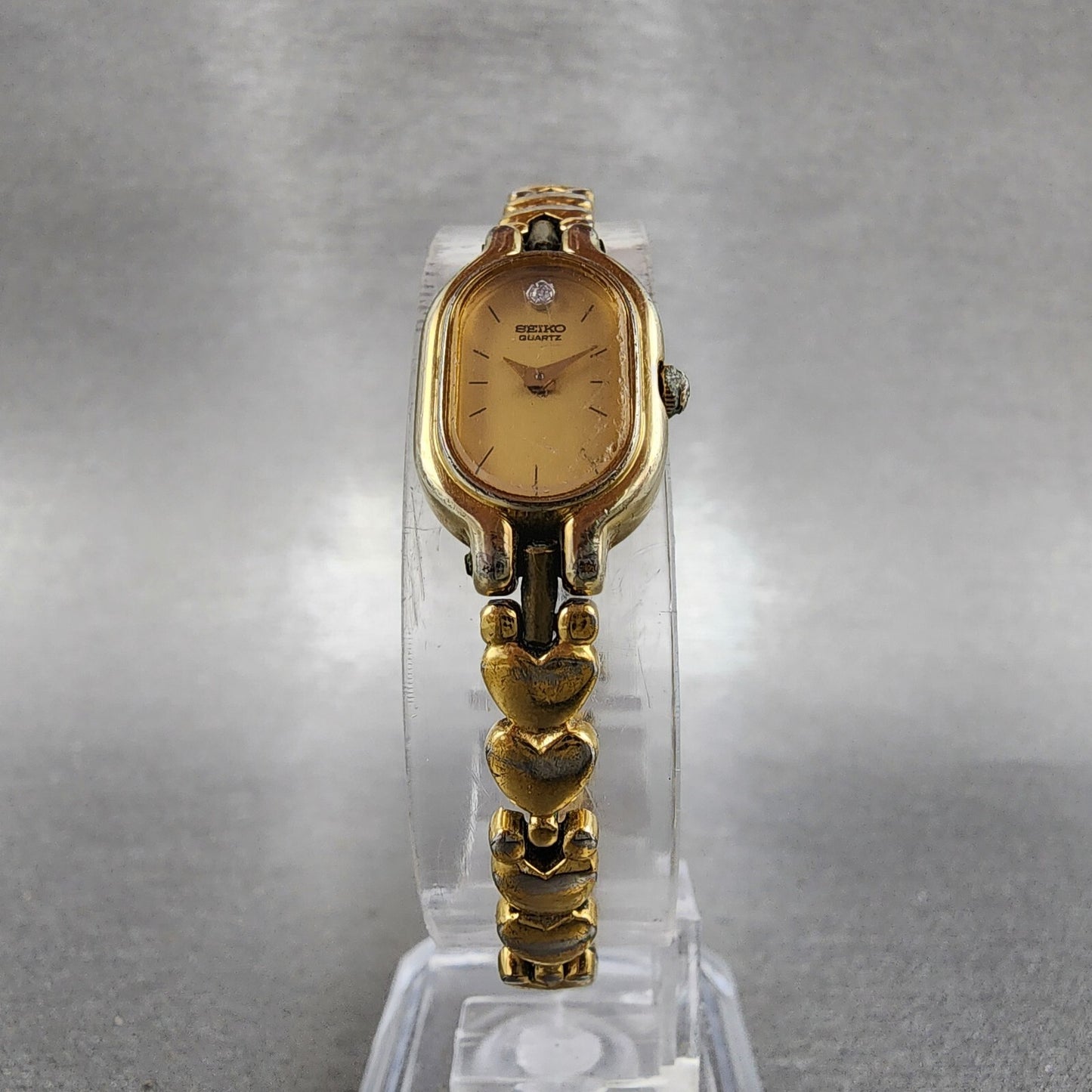 Seiko Watch Women 13mm Champagne Dial Gold Tone Oval 1e20-6039 New Battery