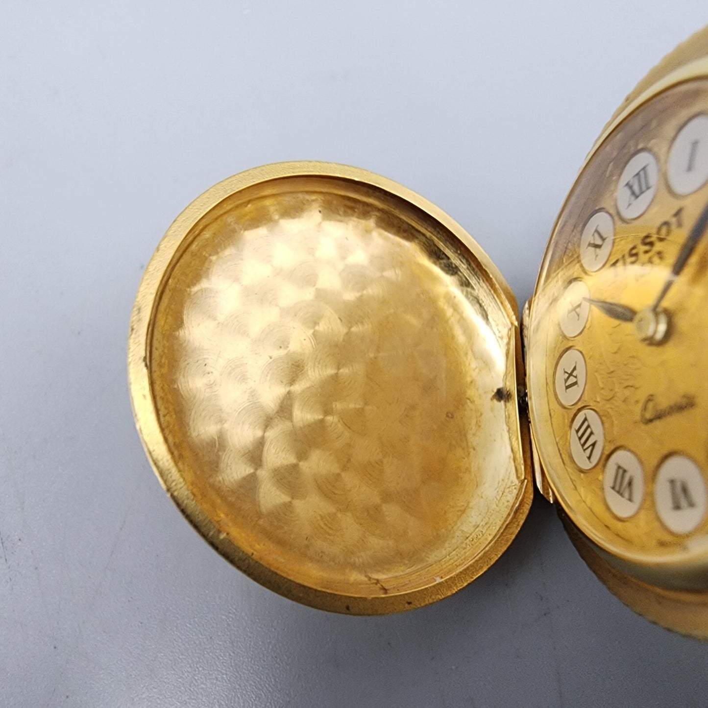 Tissot Pendant Watch Women 28mm Gold Dial Gold Tone Round New Battery