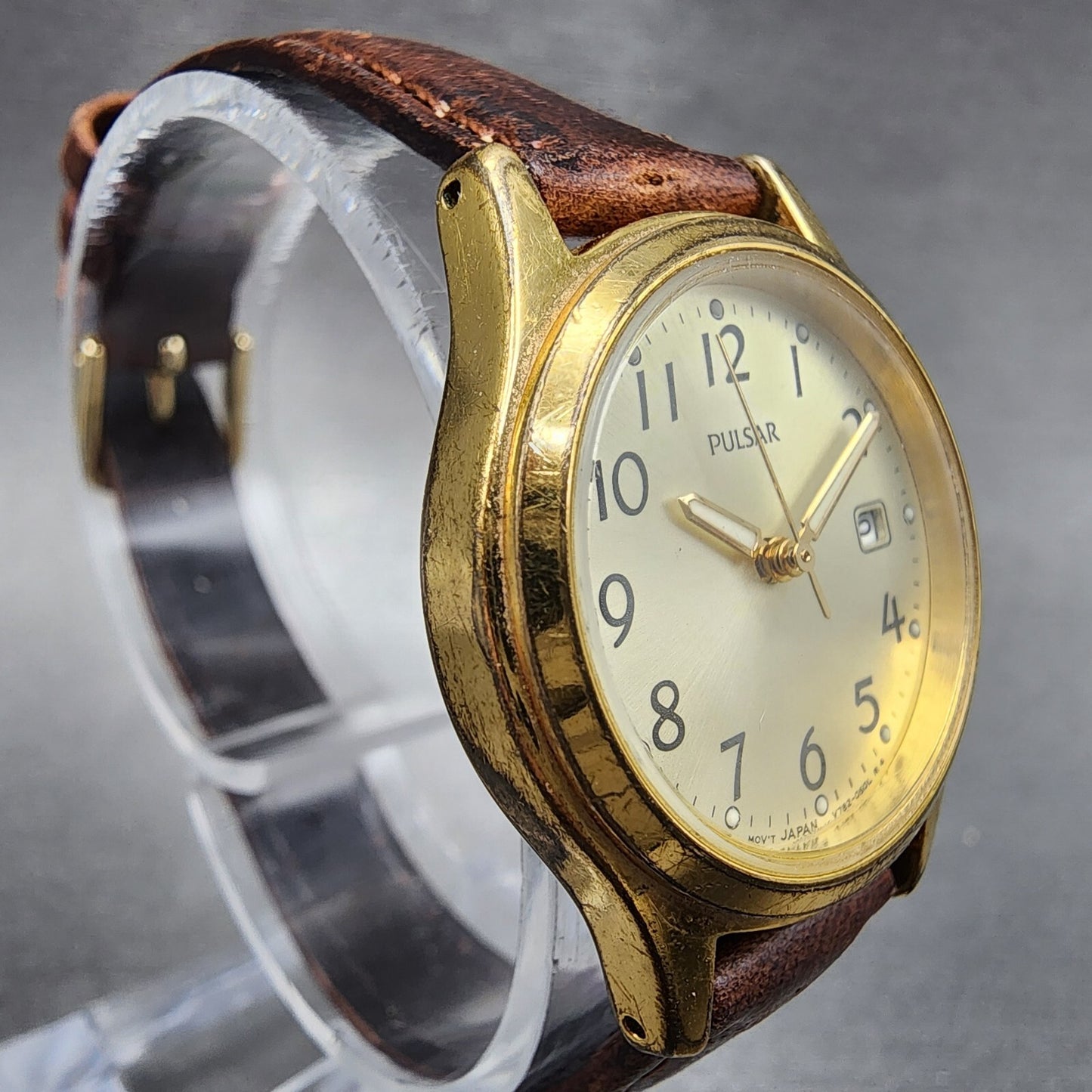 Pulsar Watch Women 27mm Champagne Dial Gold Tone Date Round V782-0320 New Batt