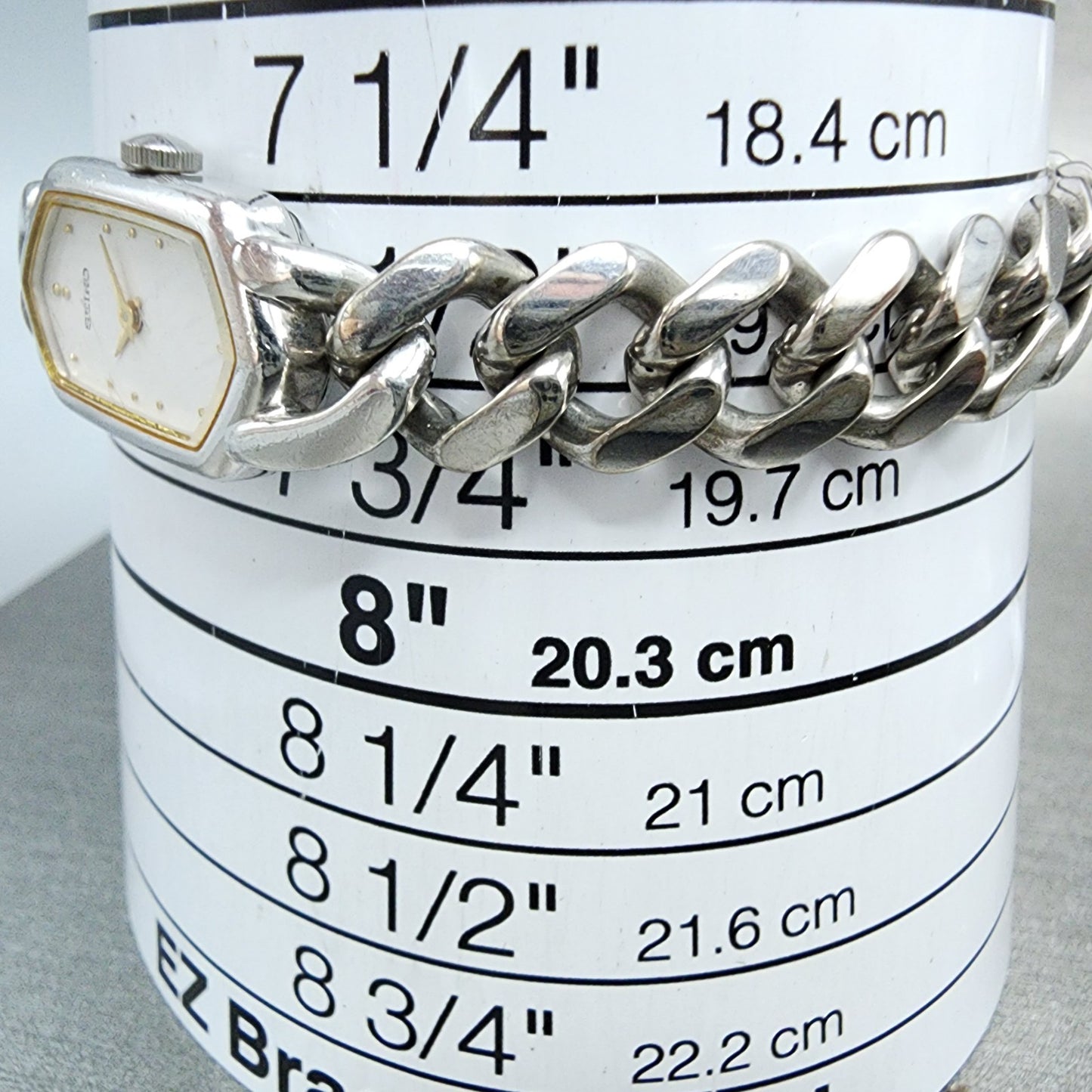 Seiko Watch Women 13mm White Dial Silver Tone 2e20-5360 New Battery