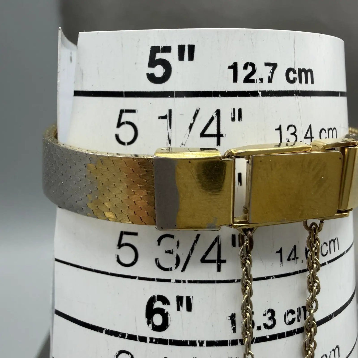 Seiko Watch Women 19mm Silver Dial Gold Tone Round 1400-8099 New Battery10