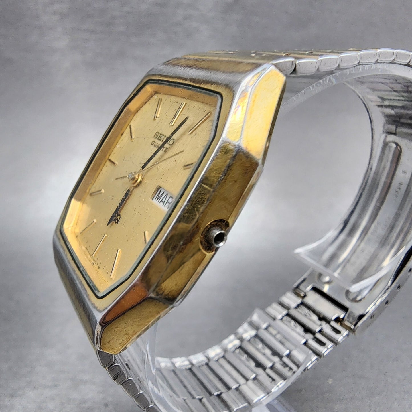 Seiko SQ Tank Watch Men 31mm Gold Dial Gold Tone Daydate 8123-5189 PARTS