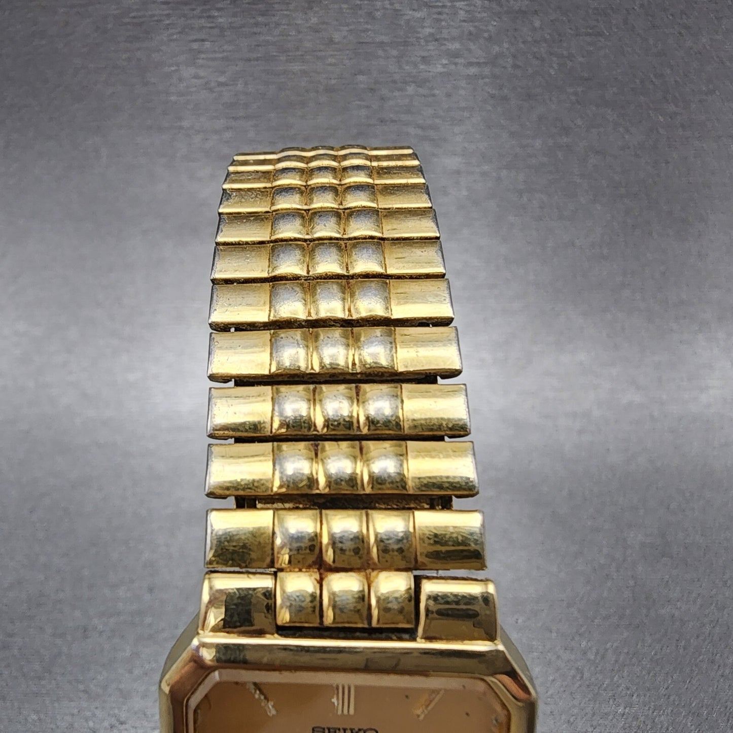 Seiko Tank Watch Men 26mm Gold Dial Gold Tone Octagon 5Y30-5K09 New Battery