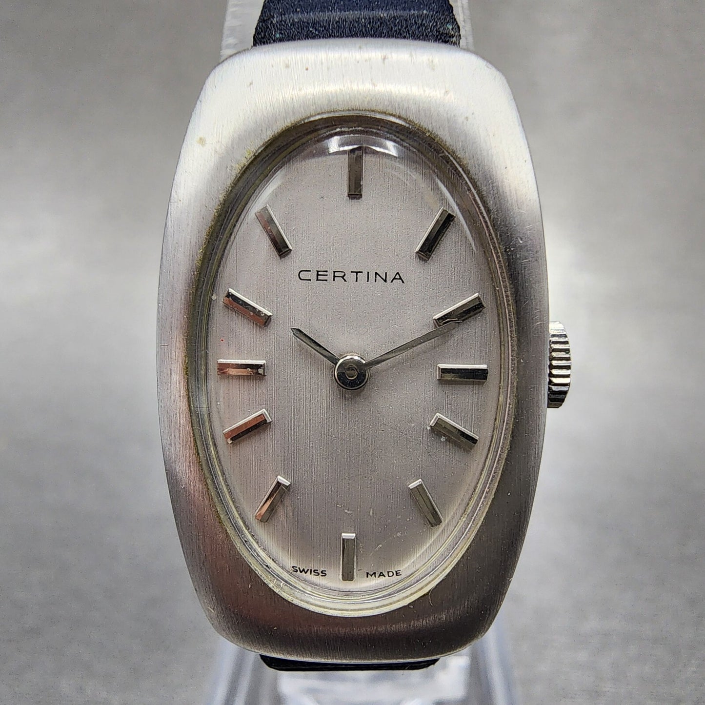 Certina Watch Women 18mm Silver Dial Steel Oval Manual Wind Runs VTG