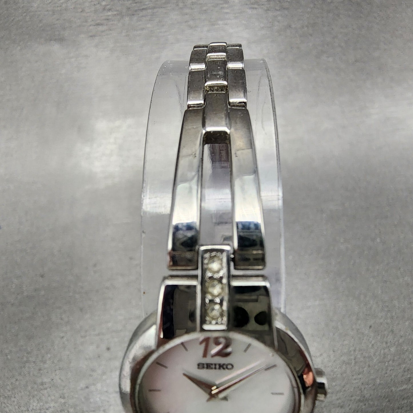 Seiko Watch Women 20mm MOP Dial Silver Tone Round 1N00-0SJ0 New Battery