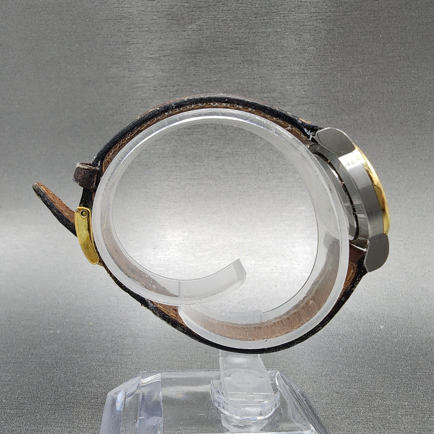 Gucci 4300L Watch Women 26mm Gold Dial Two Tone Date Round New Battery