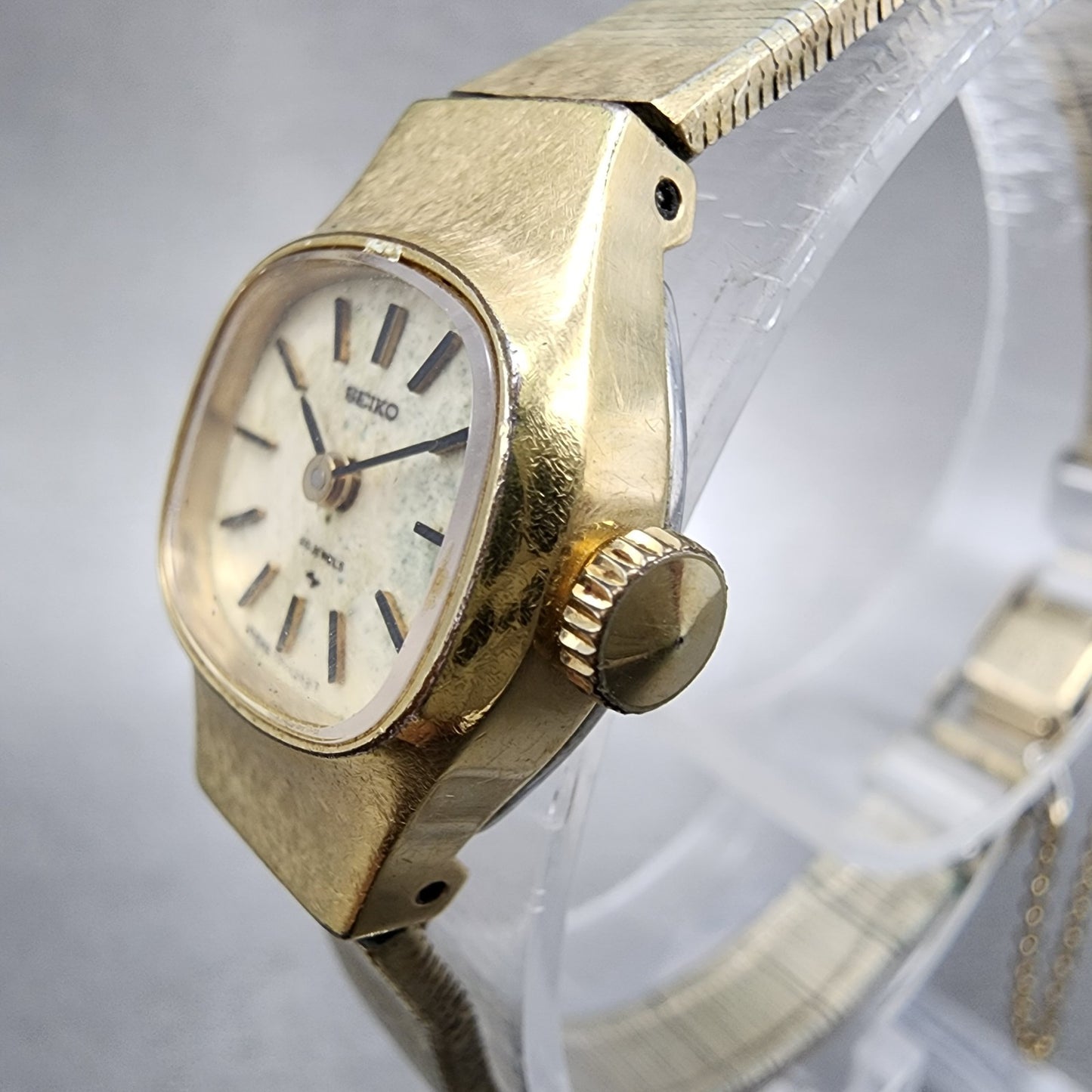 Seiko Watch Women 17mm Champagne Dial Gold Tone Manual 17-3440 Runs