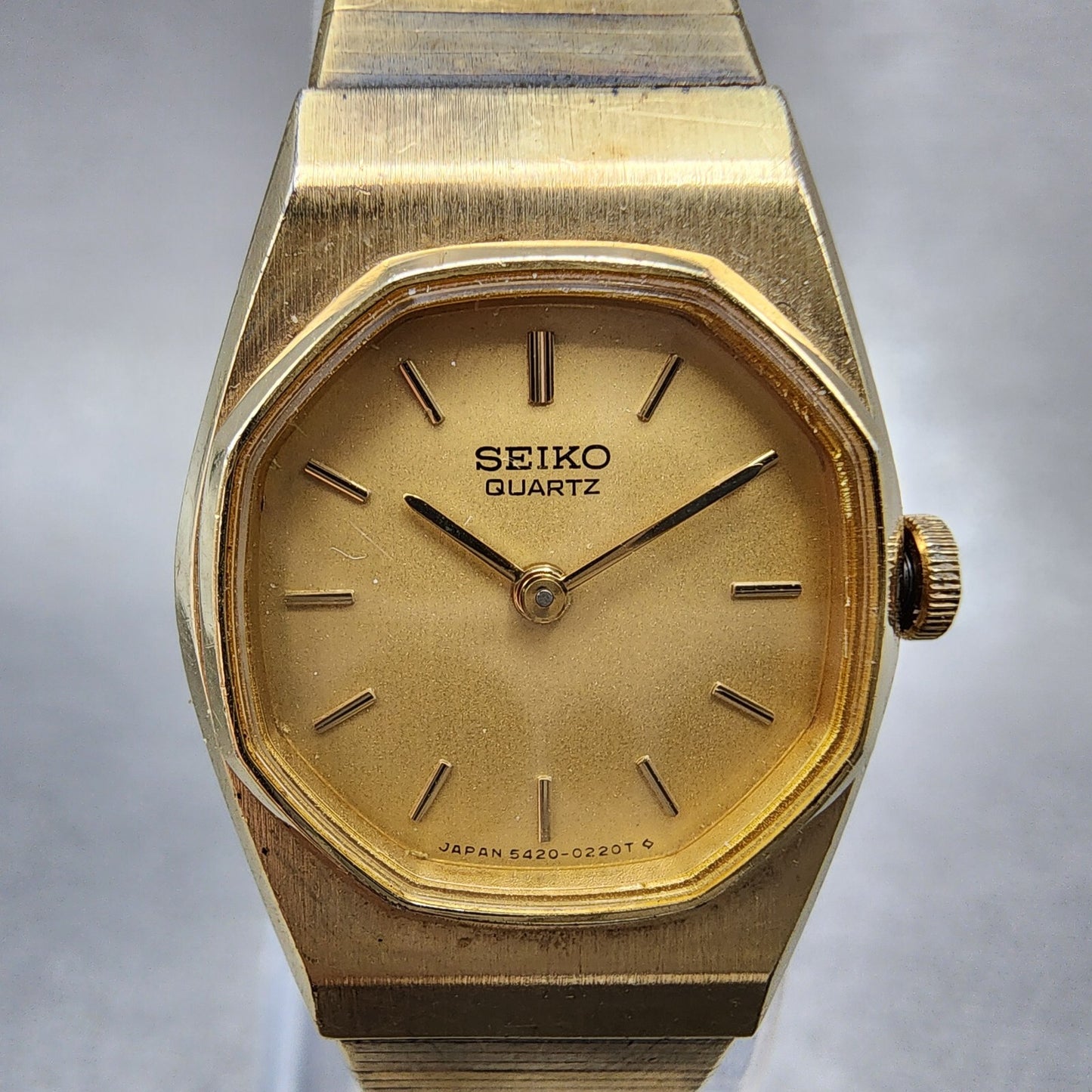 Seiko Watch Women 19mm Gold Dial Gold Tone Round 5420-5099 New Battery
