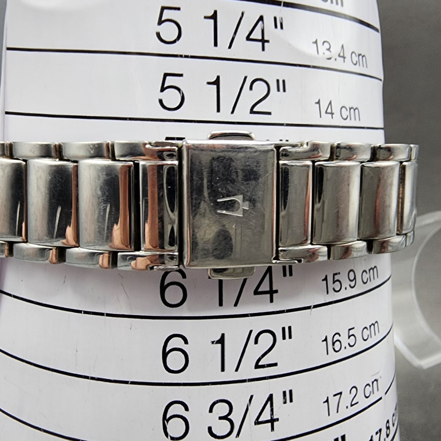 Bulova Watch Women 26mm White Dial Stainless Steel Tonneau 96R135 New Battery10
