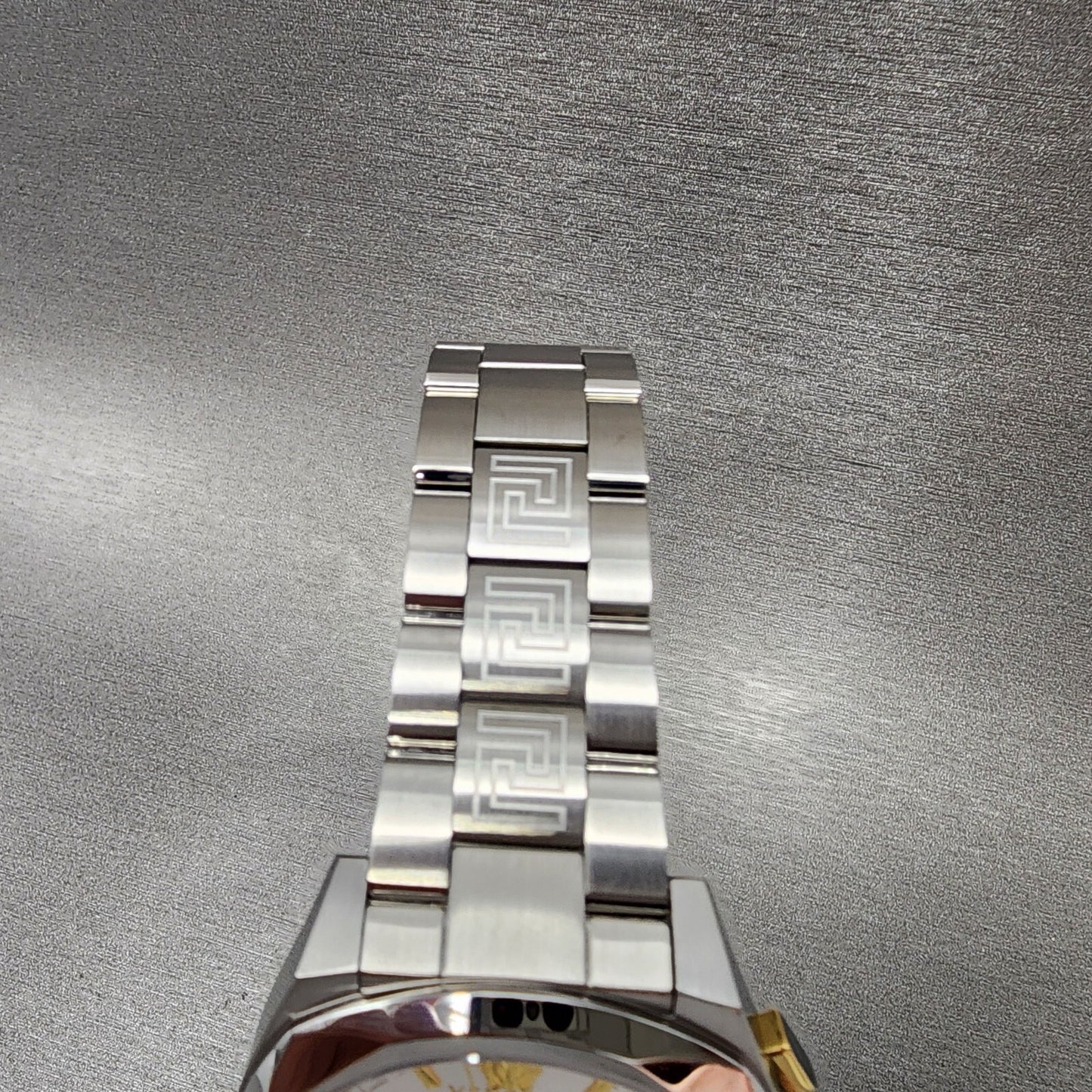 Versace Meduase Chronograph Watch Women 40mm White Dial Steel Date VE3CA0523