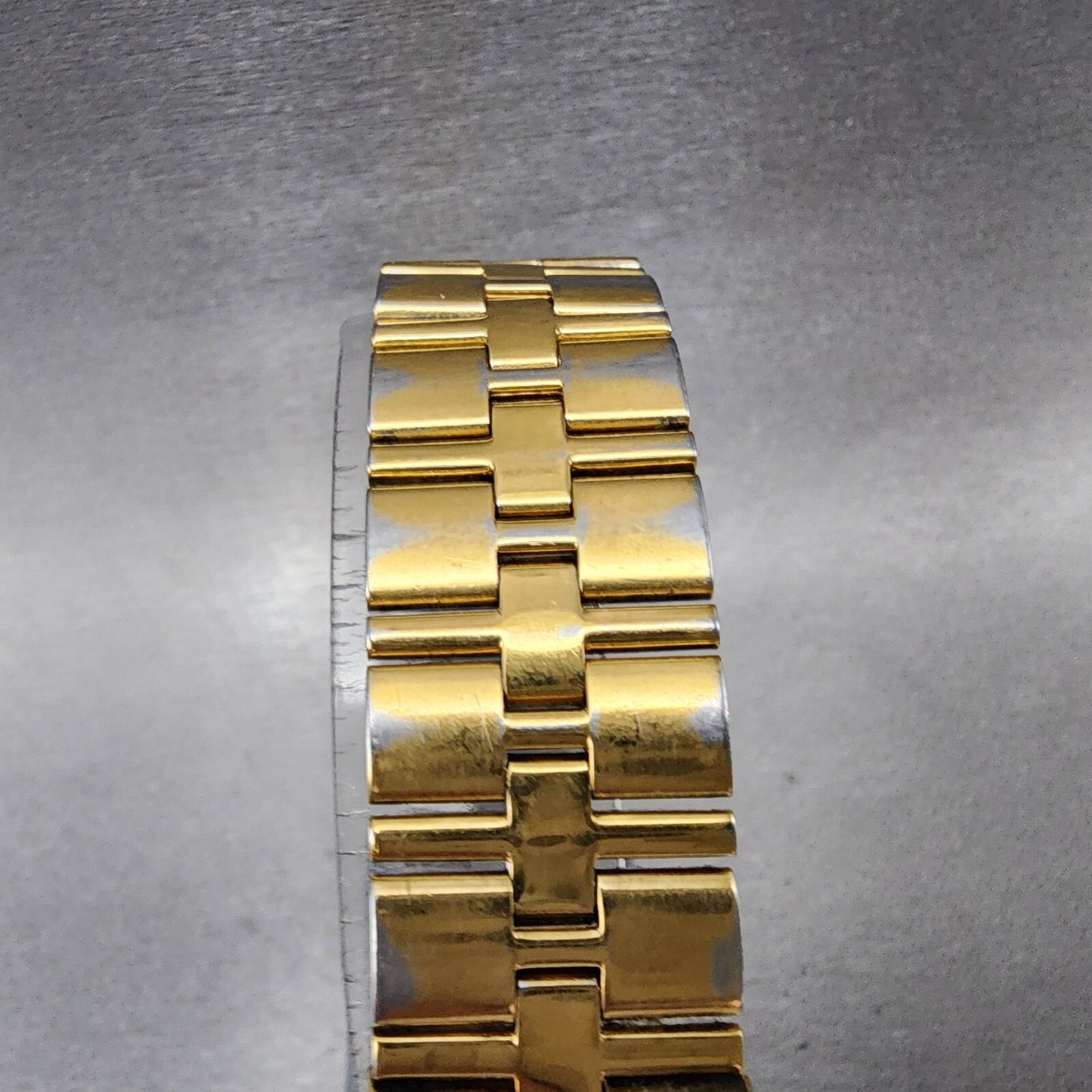 Pulsar Tank Watch Men 26mm Champagne Dial Gold Tone Date Rectangle New Battery