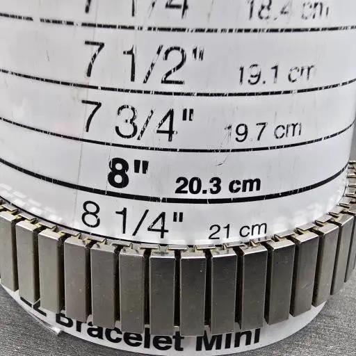Citizen Eco-Drive Watch Men 36mm White Dial Gold Tone Daydate E101-S015588 Runs11