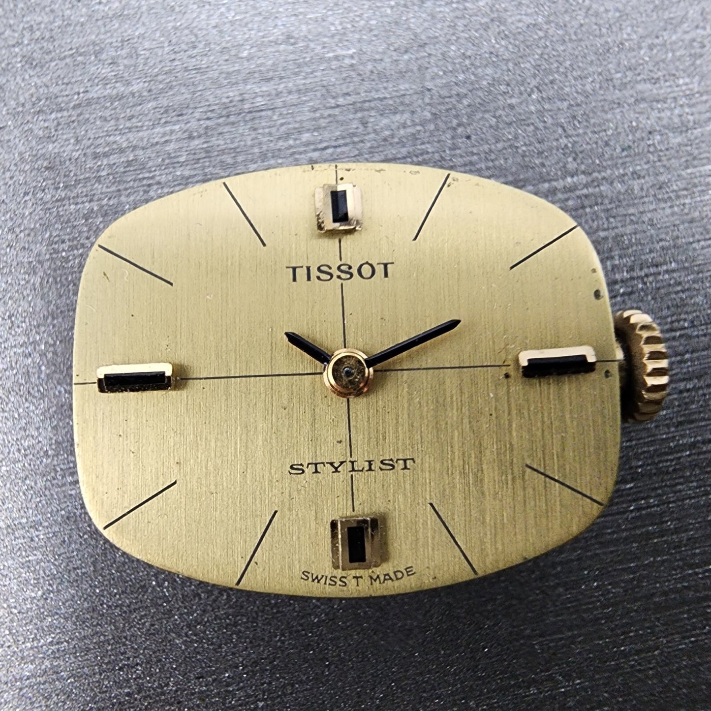 Vintage Tissot 709-1 Stylist Watch Movement Manual Wind 17 Jewel 2 Hand W/Dial