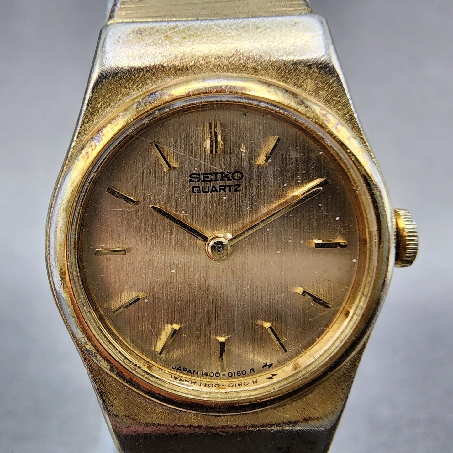 Seiko Watch Women 20mm Gold Dial Gold Tone Round 1400-0039 New Battery