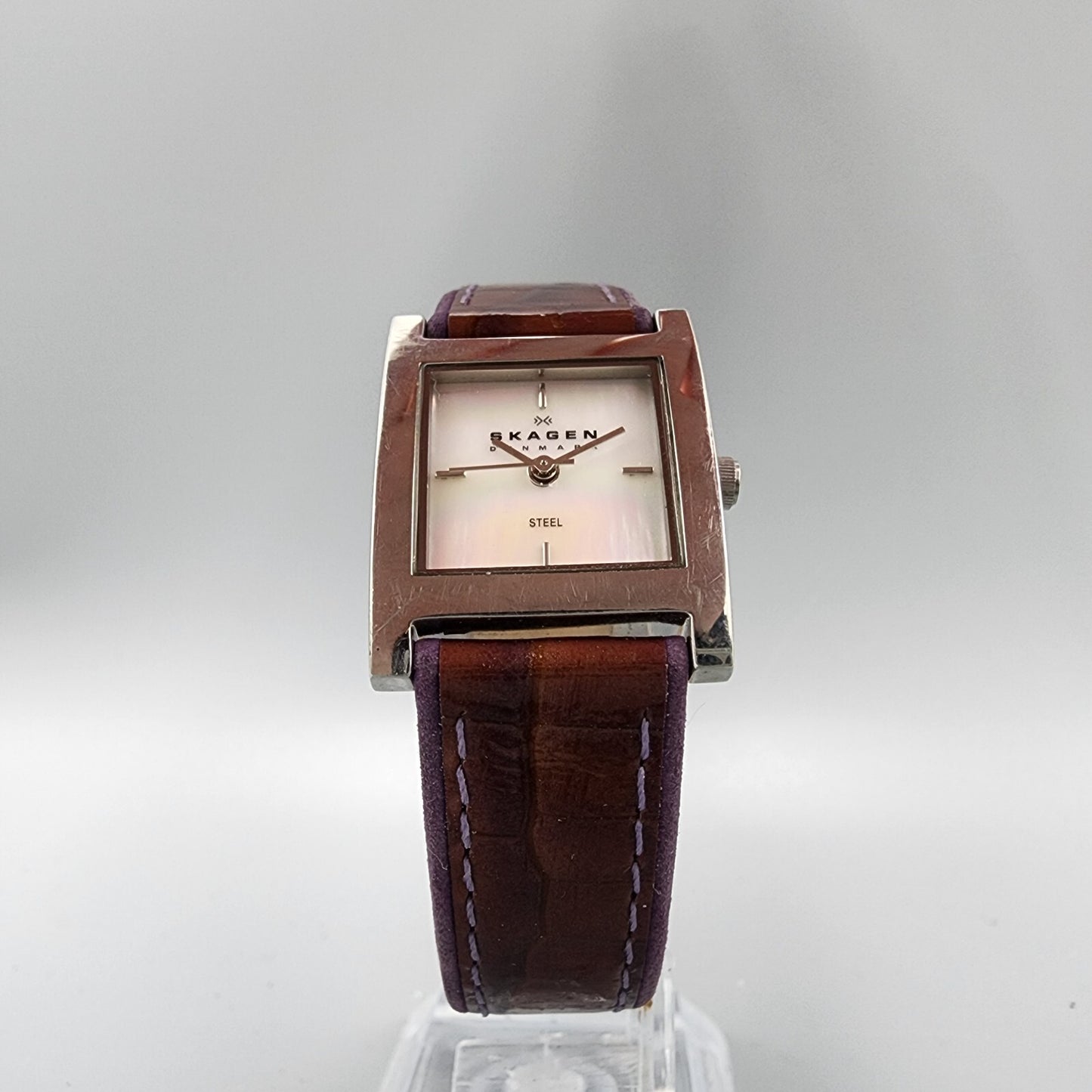 Skagen Steel Watch Women 21mm MOP Dial Silver Tone Rectangle 228SSlBMP New Batt