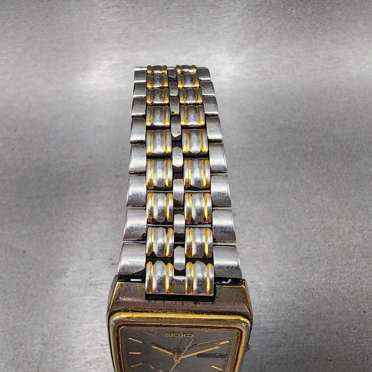 VTG Seiko Tank Watch Men 28mm Gray Dial Two Tone Daydate Rectangle New Battery