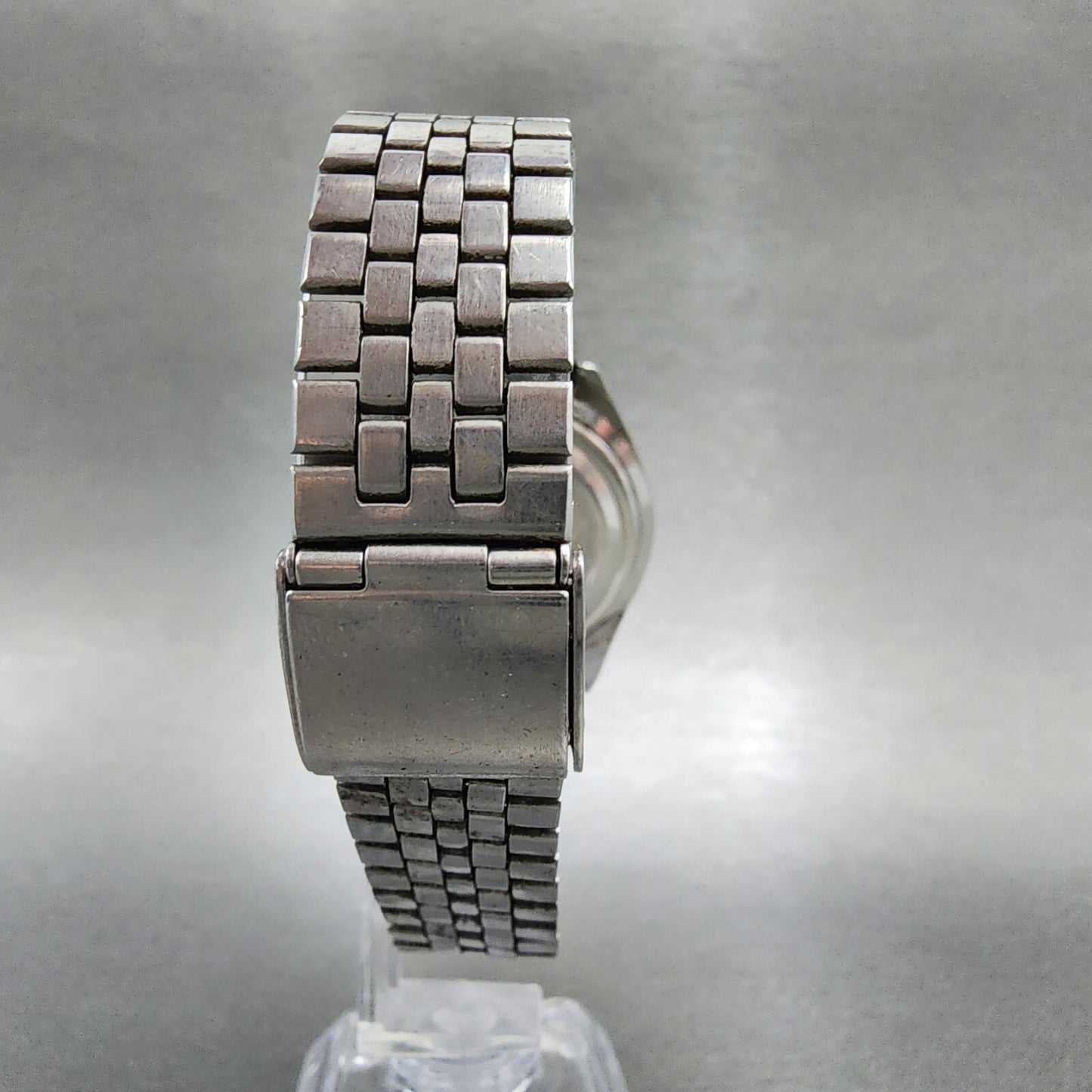 Seiko 5Actus Watch Men 38mm Silver Dial Silver Tone Daydate 7019-7060 Runs