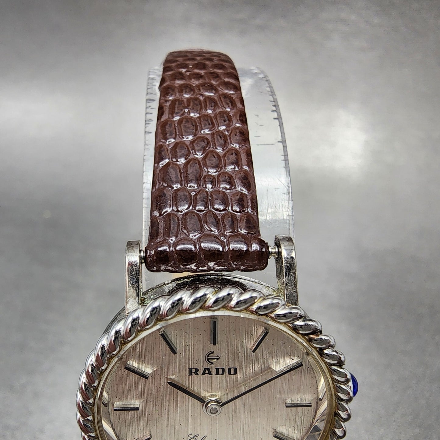 Rado Elegance Watch Women 23mm Silver Dial Steel Manual Wind Runs Vintage