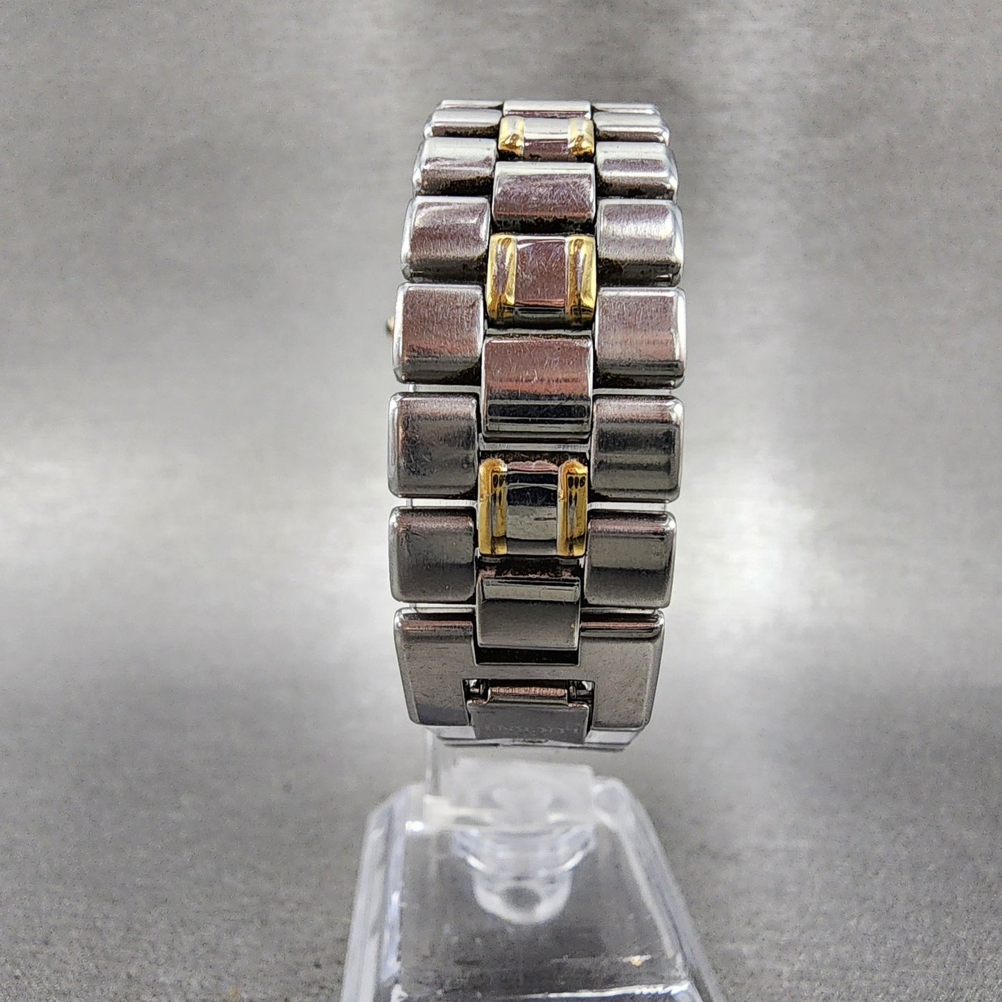 Seiko Lucent Watch Men 31mm White Dial Two Tone 5e21-6b70 New Battery