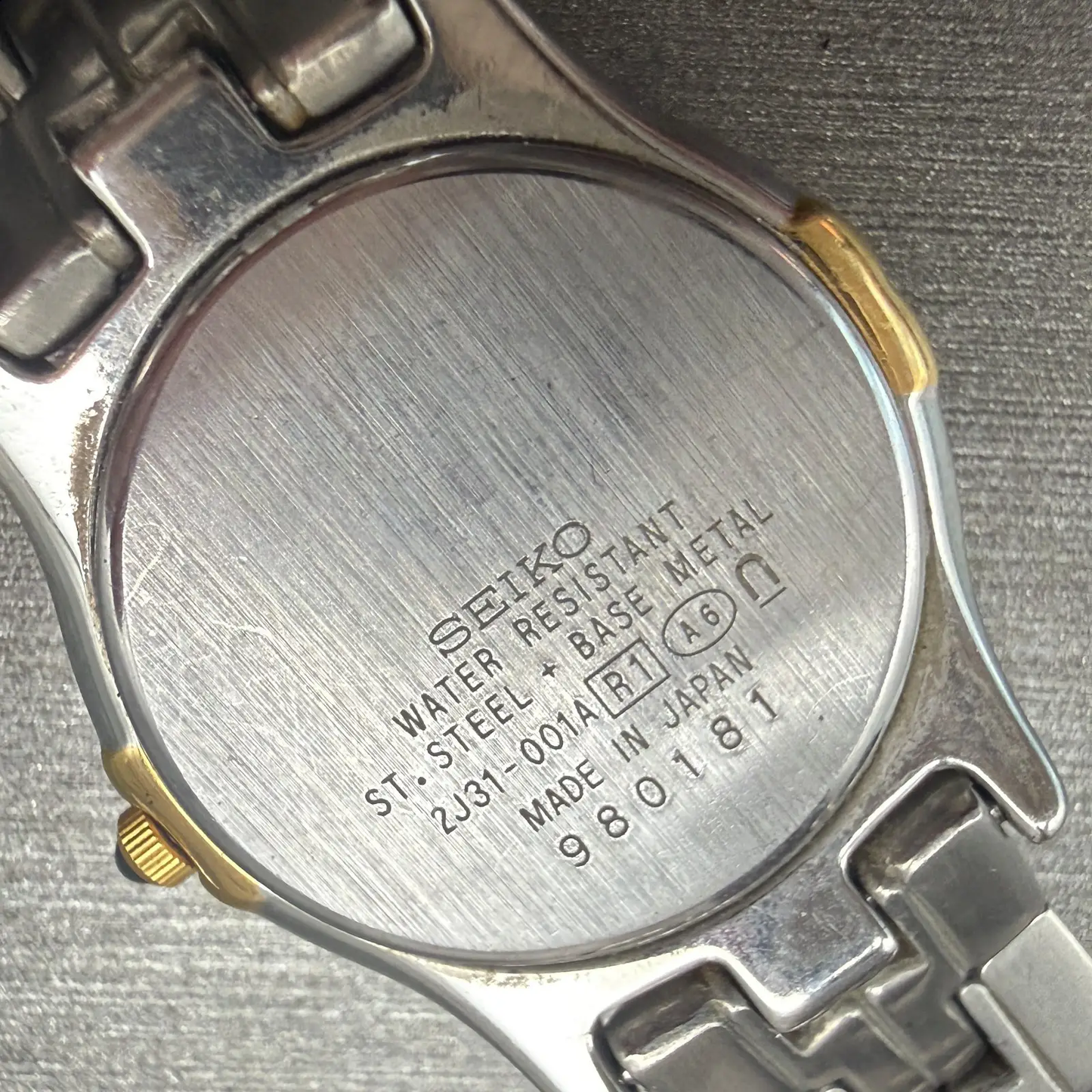 Seiko Exceline Watch Women 24mm Champagne Dial Two Tone Round 2J31-001A New Batt10