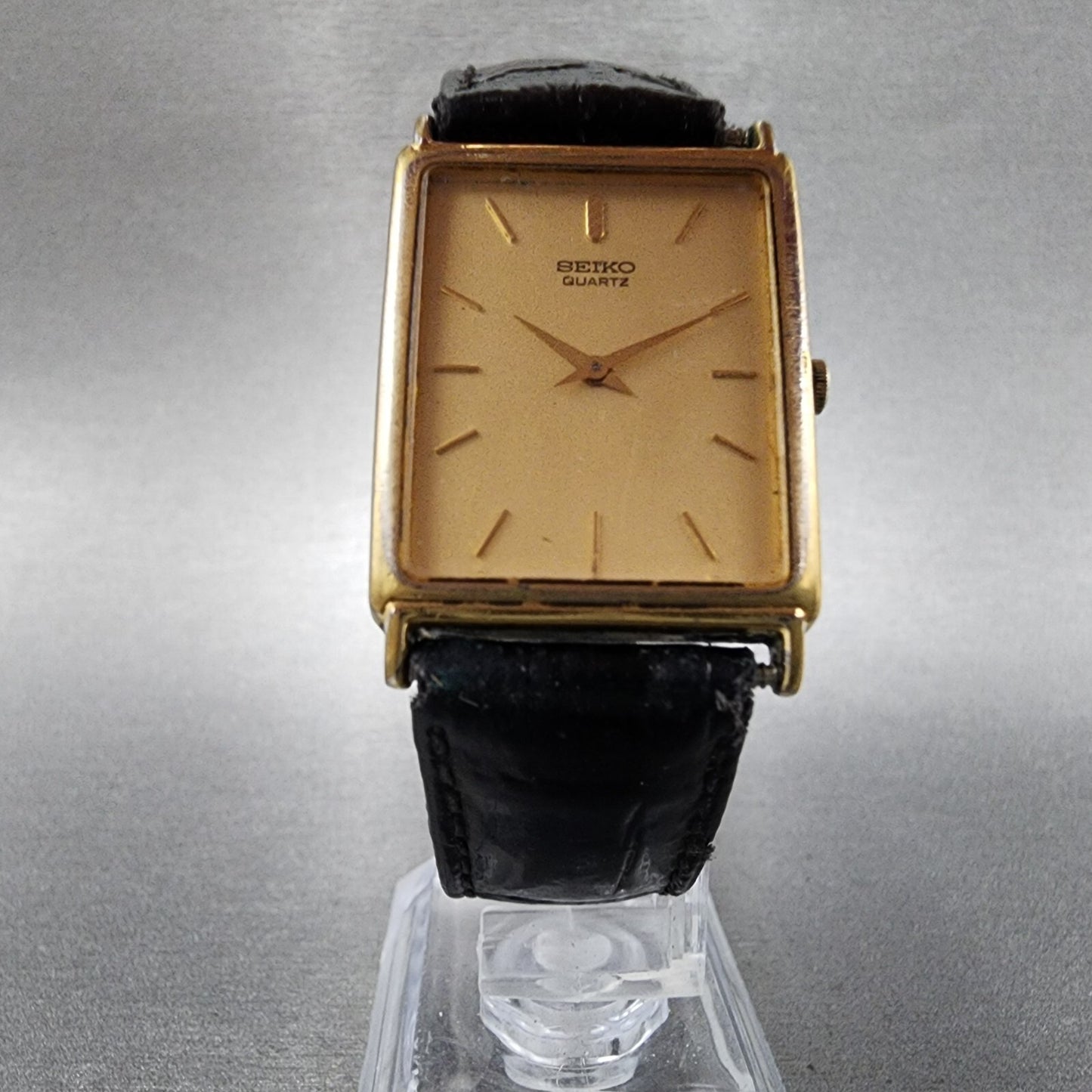 Seiko Tank Watch Men 25mm Champagne Dial Gold Tone 5y30-5a00 New Battery READ!!!