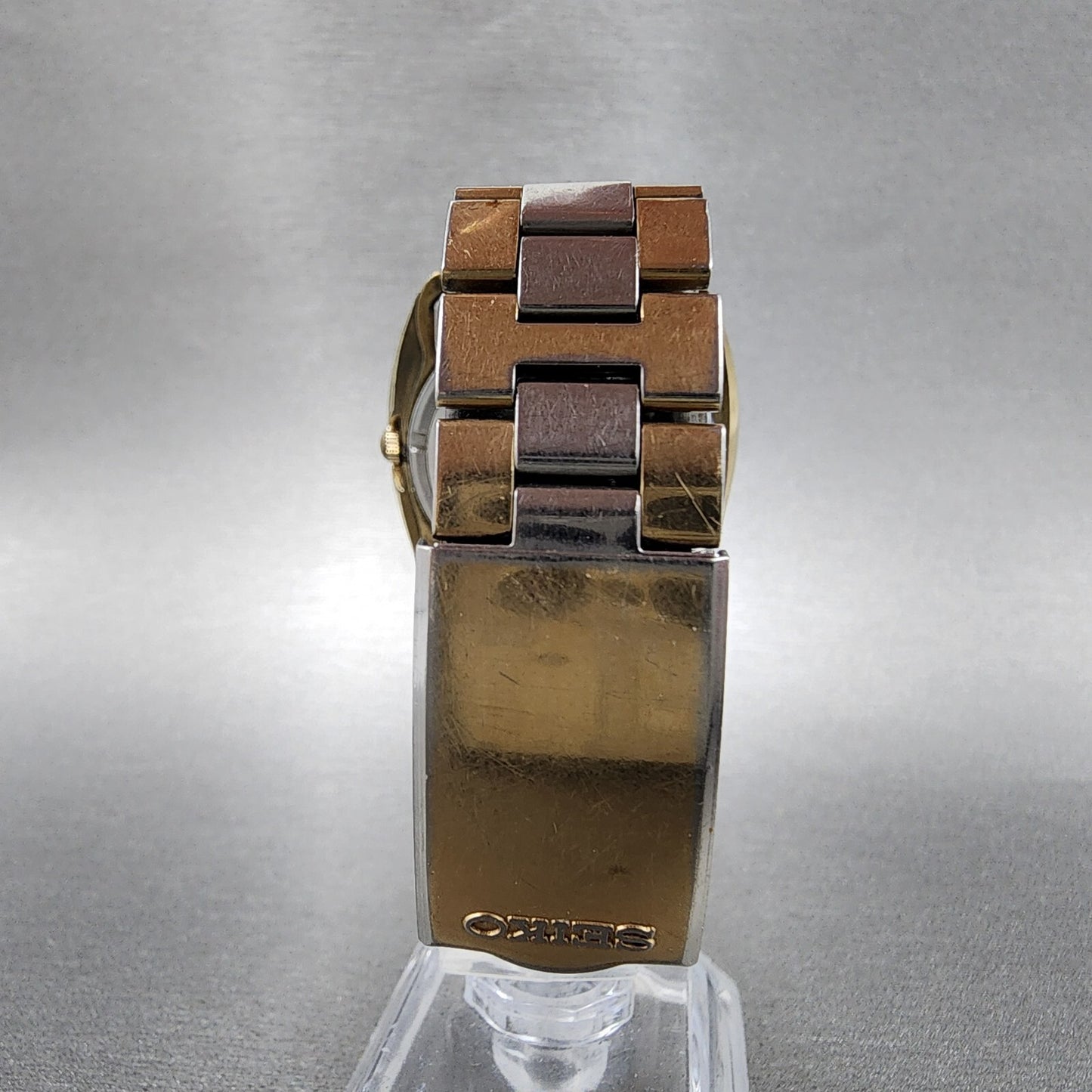 Seiko Automatic Watch Men 39mm Gold Dial Gold Tone Daydate Oval 7006-5009 Runs