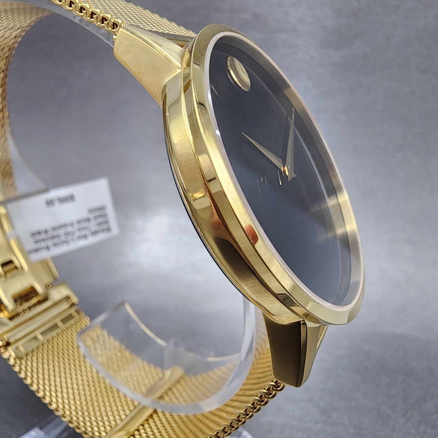 Movado Museum Watch Men 40mm Black Dial Gold Case Round Mesh Band 0607396