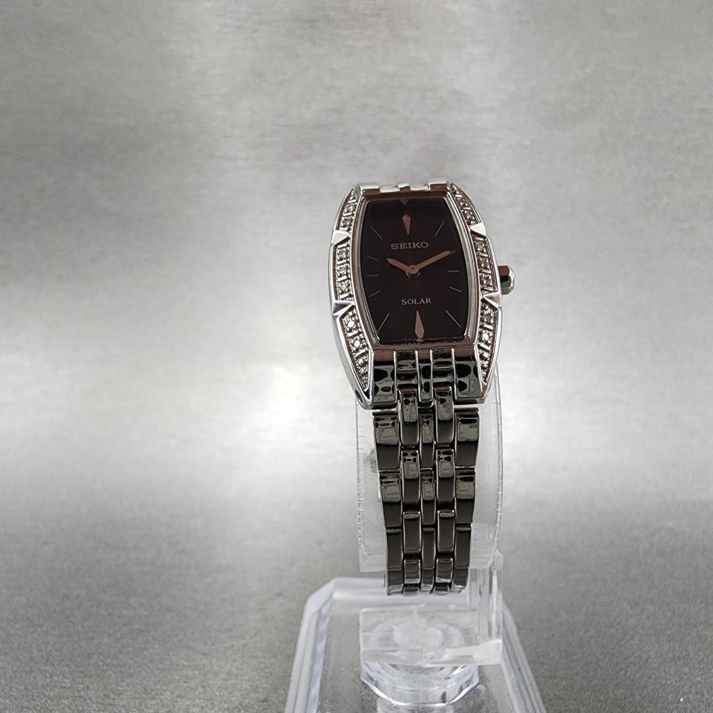 Seiko Solar Tank Watch Women 18mm Black Dial Silver Tone V115-0an0 Runs