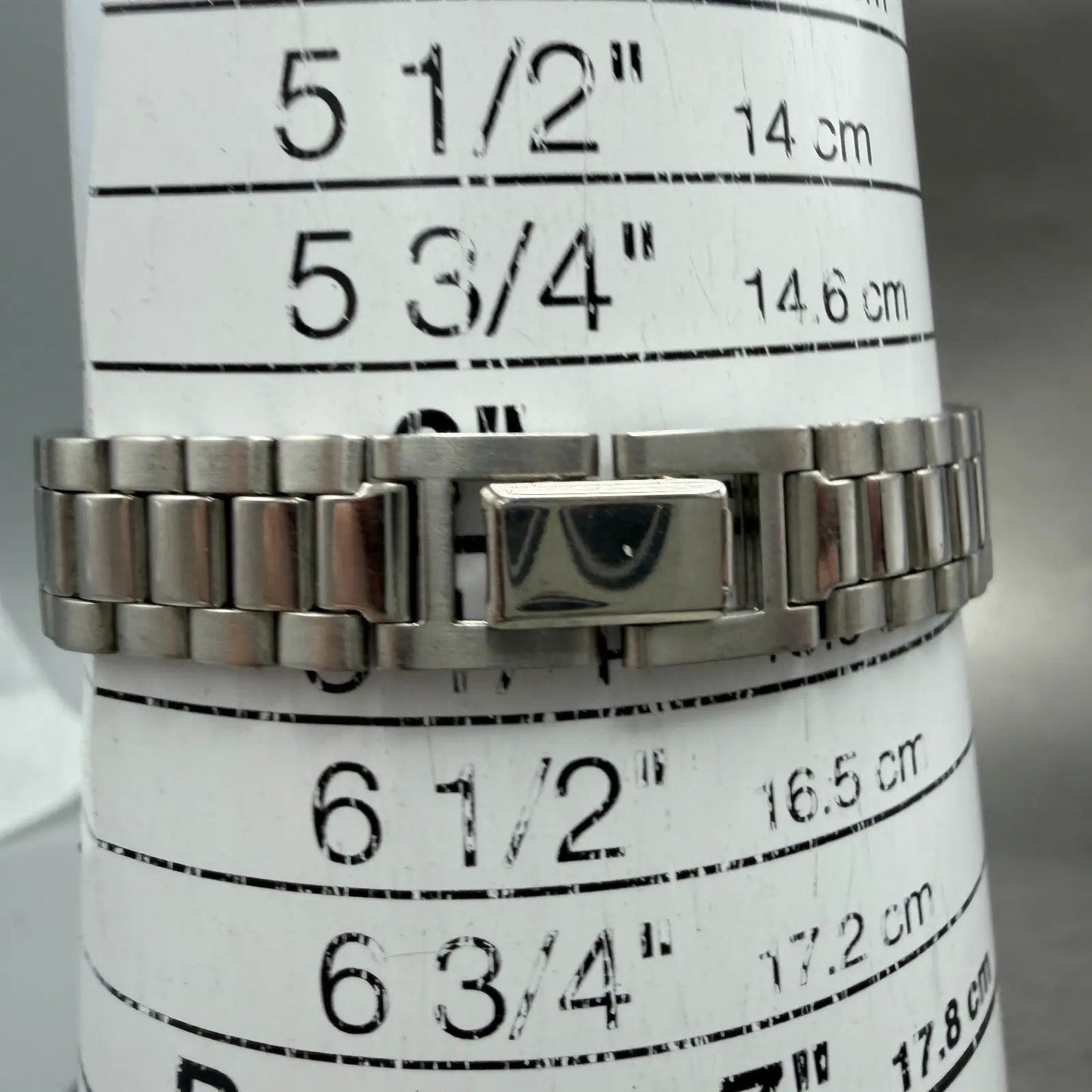 Seiko Alba Watch Women 23mm Silver Dial Silver Tone Date V782-X104 New Battery10