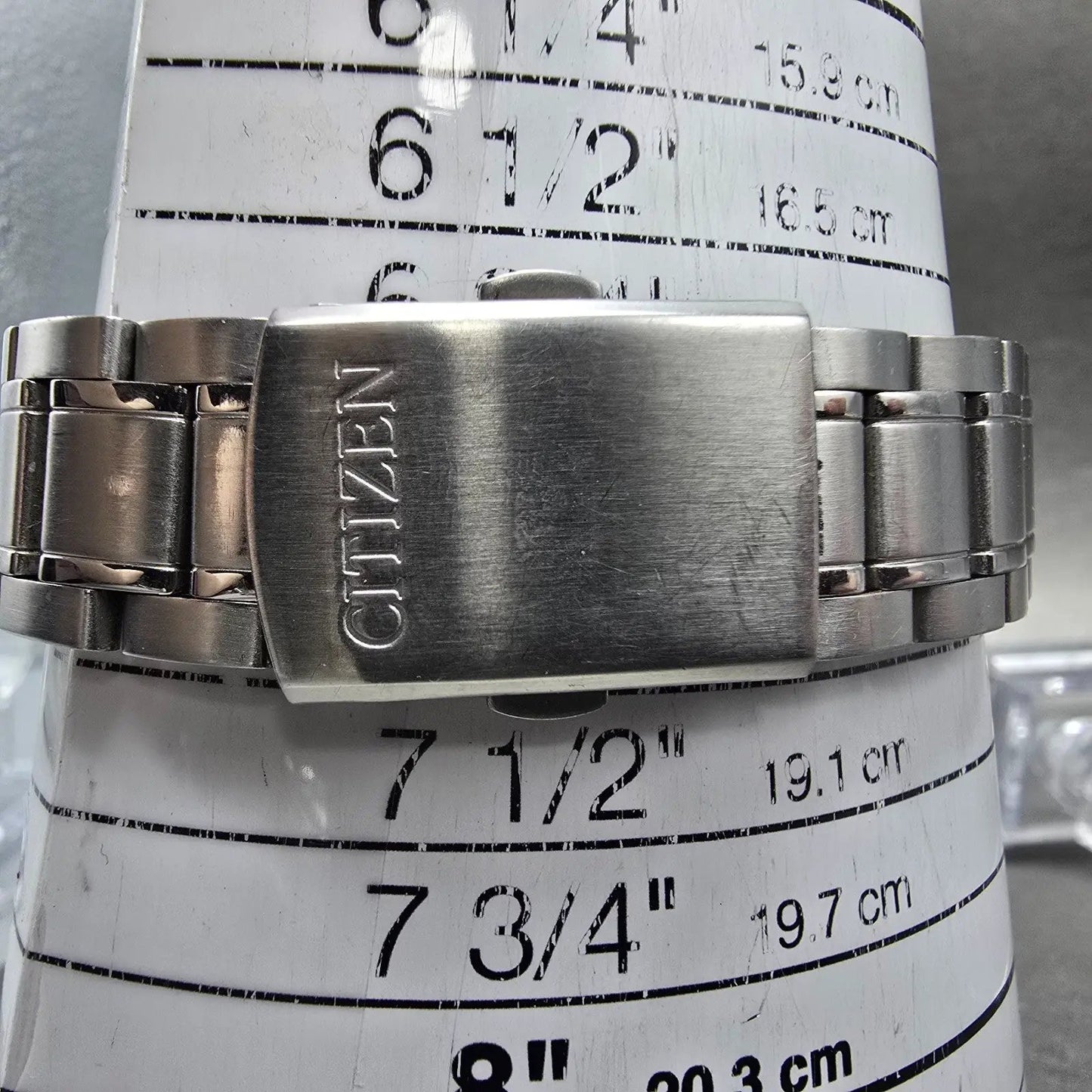 Citizen Eco-Drive Watch Men 36mm White Dial Silver Tone Date E111-S027161 Runs A10