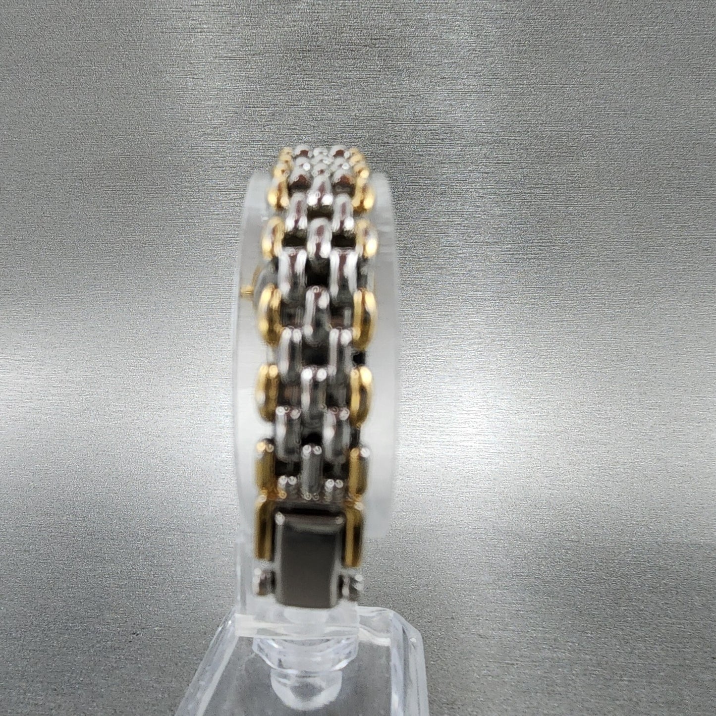Seiko Exceline Watch Women 21mm Champagne Dial Two Tone 2j41-0040 New Battery