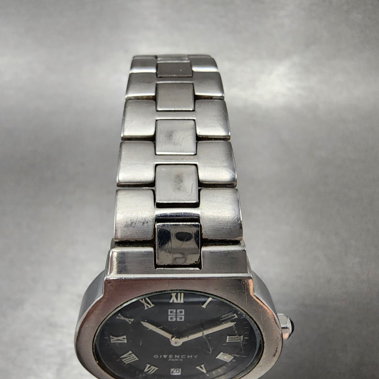 Givenchy Kelidone Watch Women 32mm Black Dial Steel Date Round New Battery