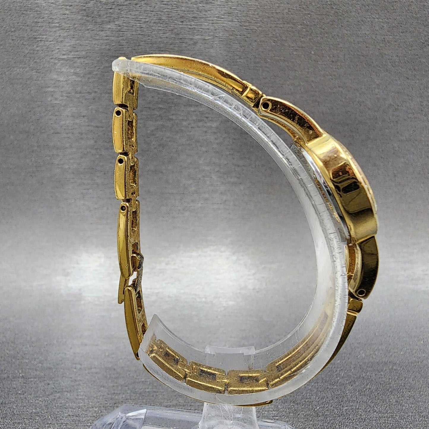 Citizen Watch Women 20mm MOP Dial Gold Tone Crystal Bezel Round New Battery