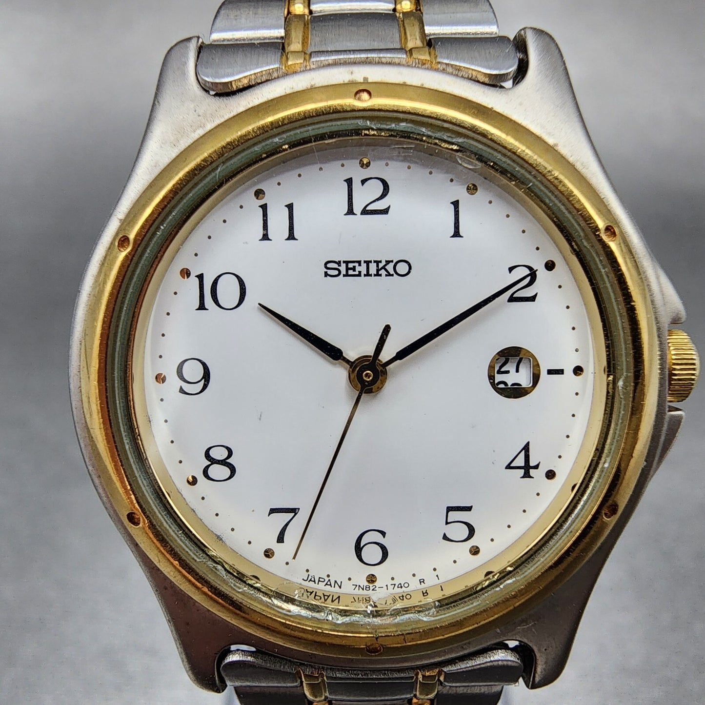 Seiko Watch Women 28mm White Dial Two Tone Date Round 7N82-0790 New Battery