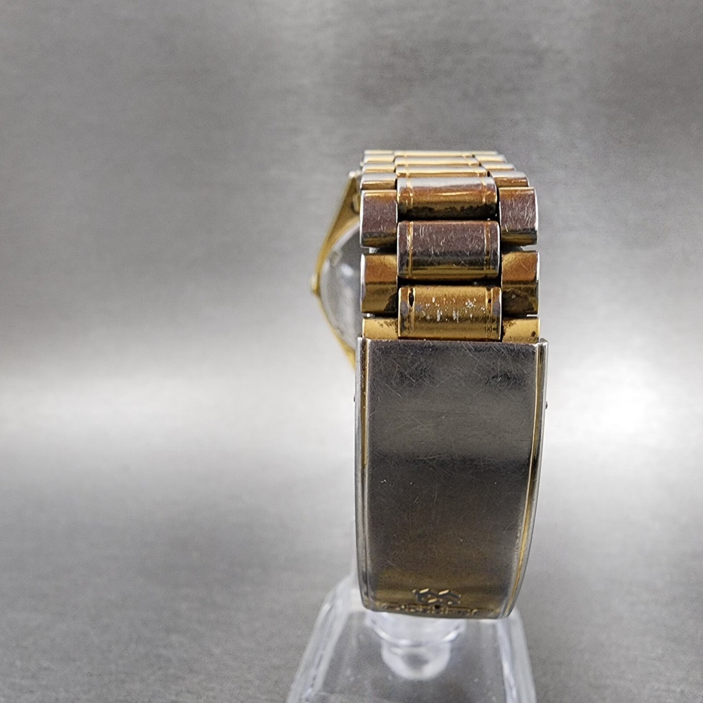 Seiko Alarm Watch Men 34mm Gold Dial Gold Tone Daydate Round 5C23-8009 READ!!!!!