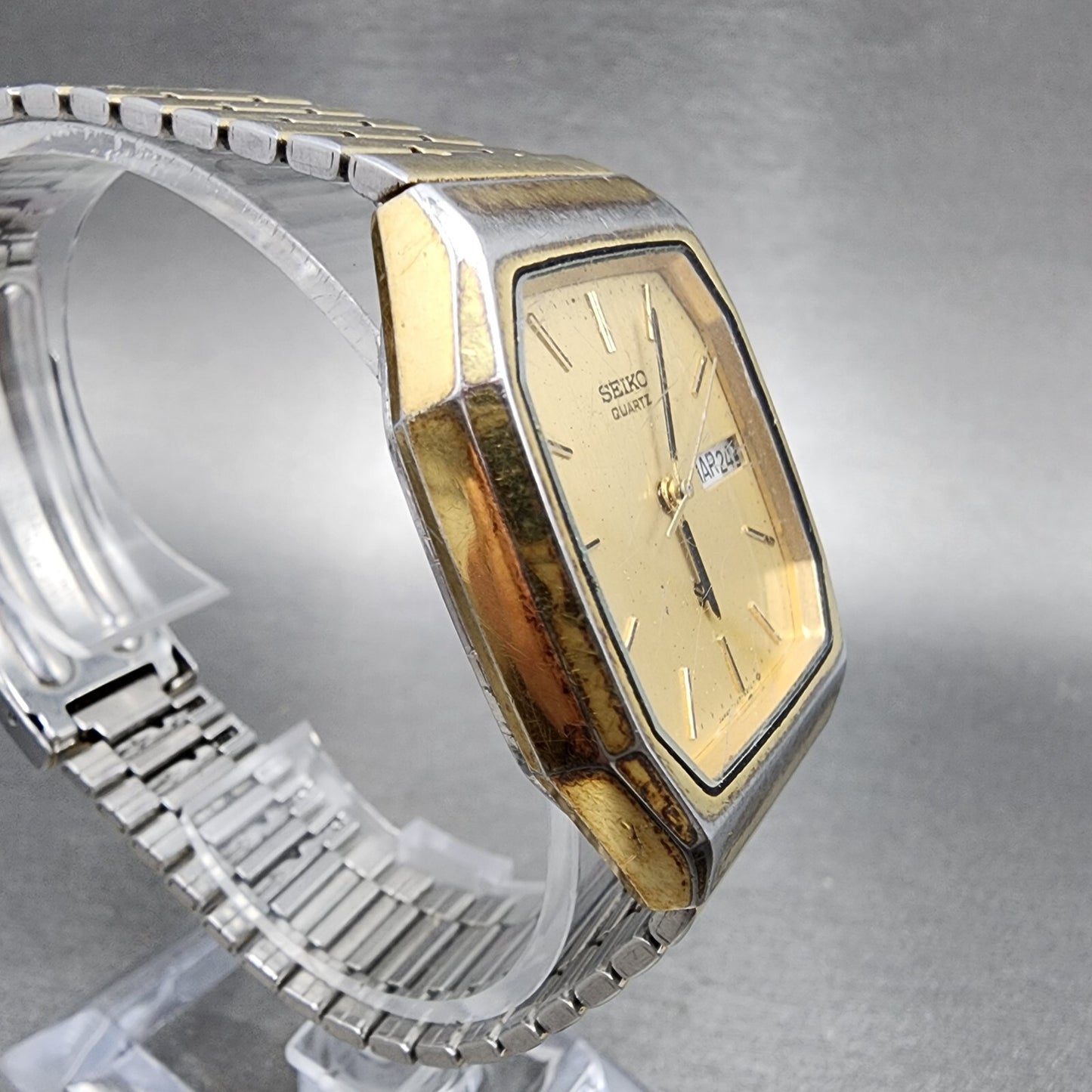 Seiko SQ Tank Watch Men 31mm Gold Dial Gold Tone Daydate 8123-5189 PARTS