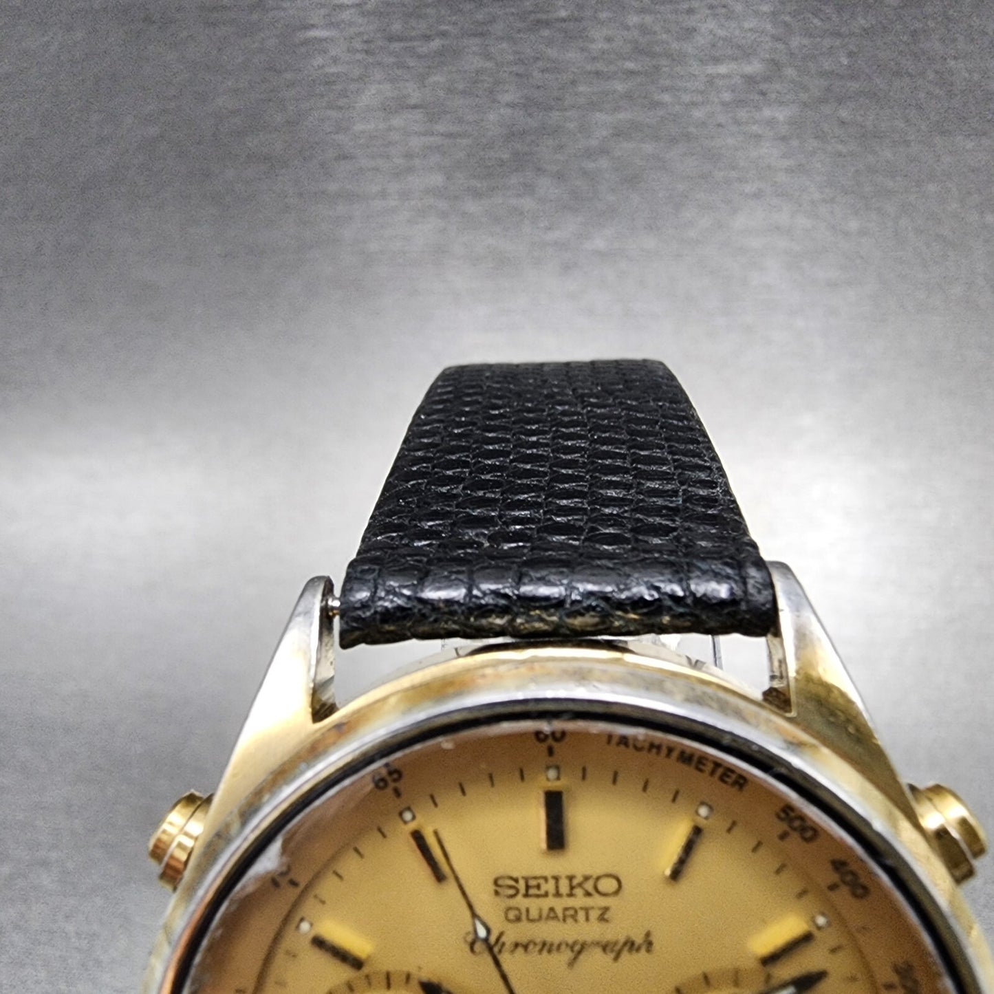 Seiko Chronograph Watch Men 37mm Gold Dial Two Tone 7A28-7029 Round READ!!!!!
