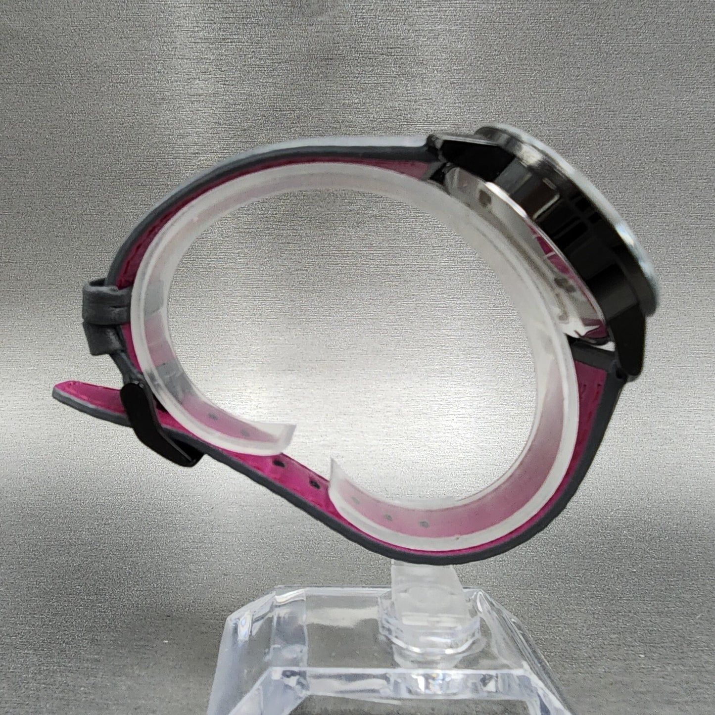 Movado Bold Watch Women 36mm Black Dial Black Case Breast Cancer ED New Battery
