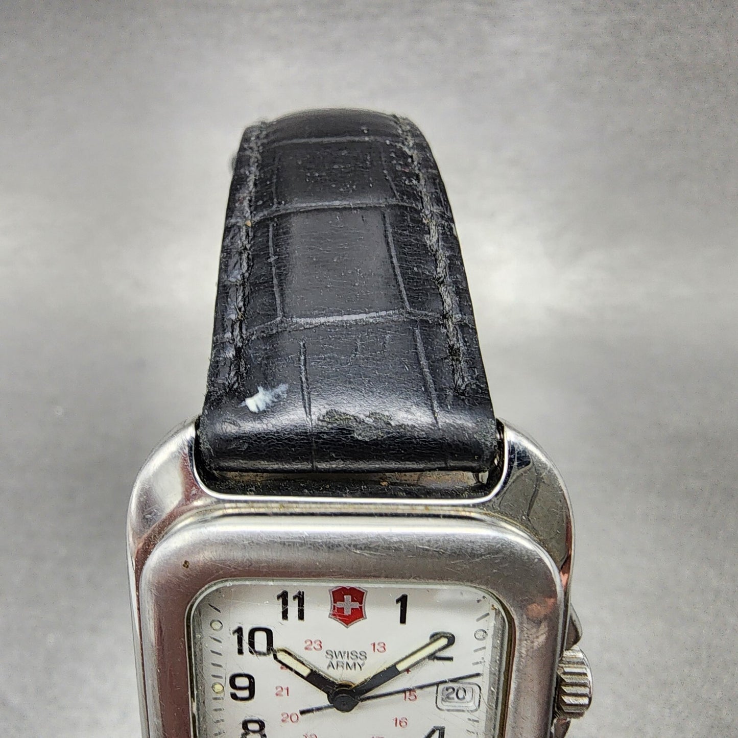 Victorinox Swiss Army Tank Watch Women 29mm White Dial Silver Tone PARTS