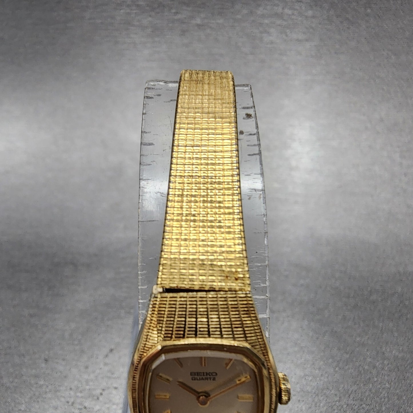Seiko Watch Women 16mm champange Dial Gold Tone Octagon 2C20-5569 New Battery