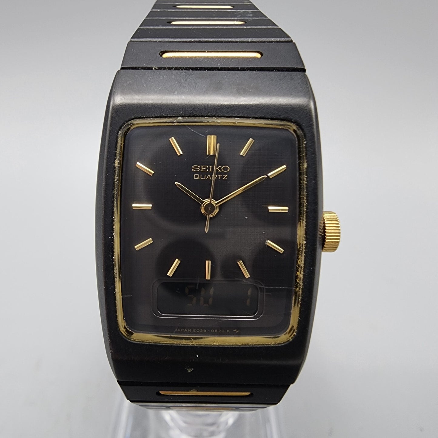 VTG Seiko Watch Women 22mm Analog Digital Black Gold Tone Rectangle New Battery