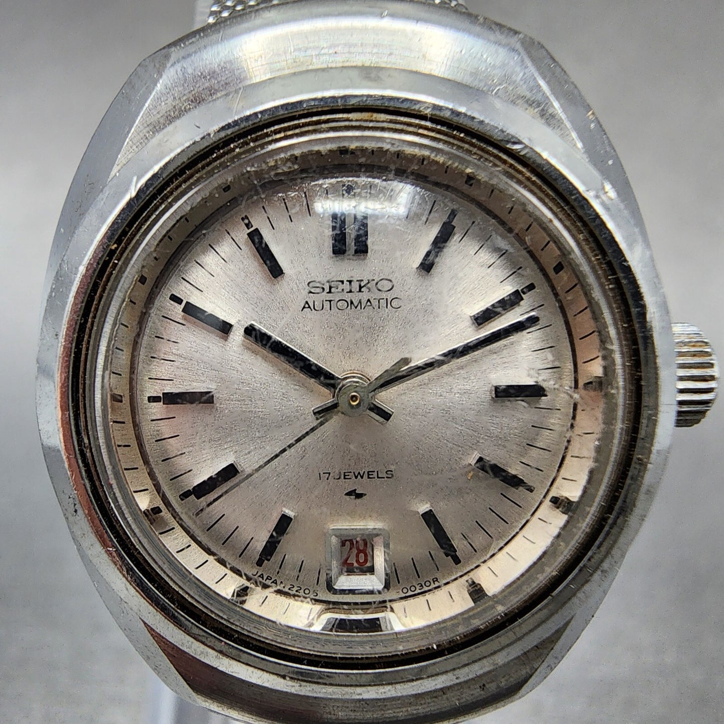 Seiko Automatic Watch Women 28mm Silver Dial Silver Tone Date 2205-0030 Runs