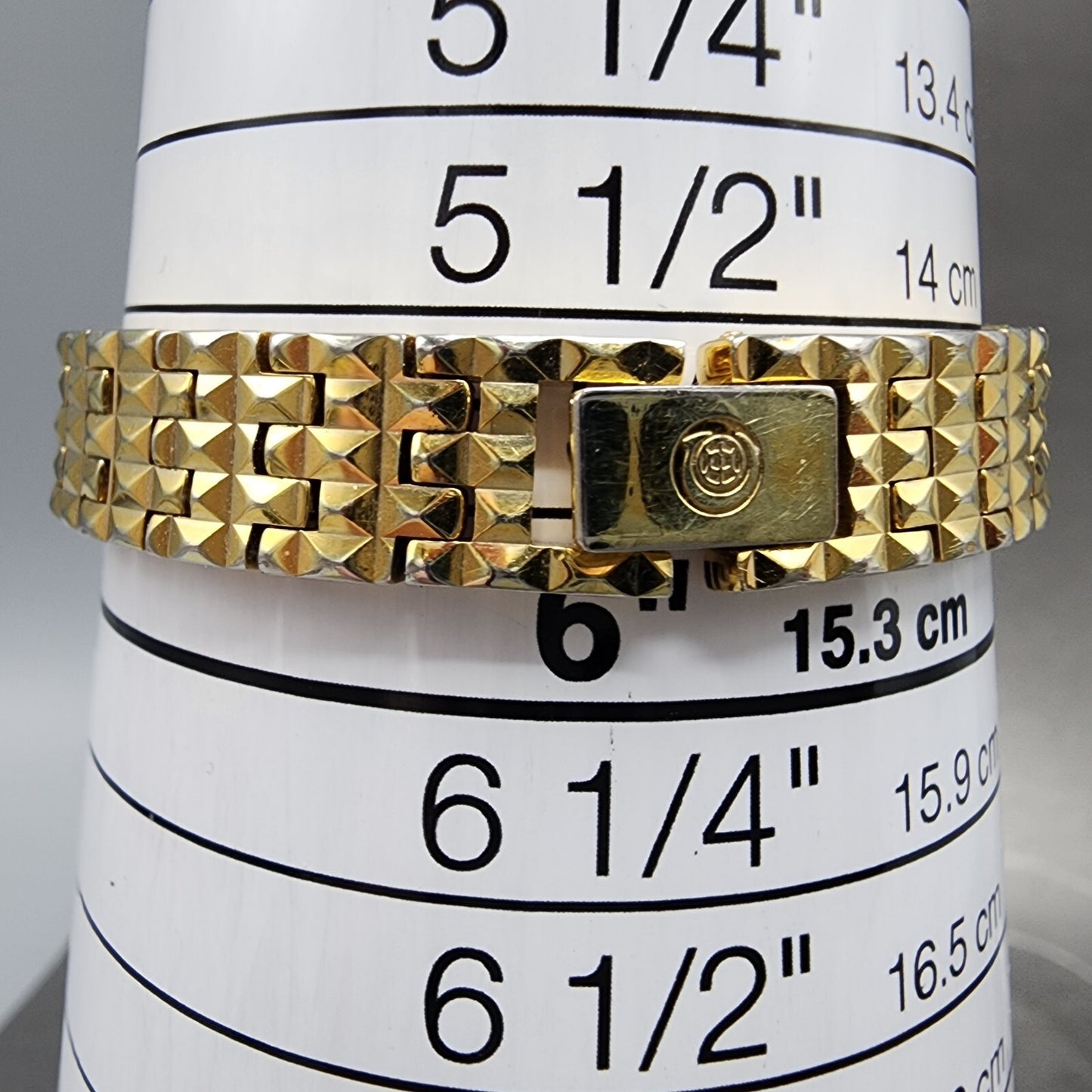 Cyma Watch Women 21mm MOP Dial Gold Tone Crystal bezel Round New Battery